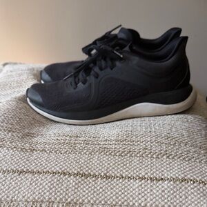 Lululemon Black Training Running Shoes